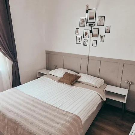 Otel La Luna Cunda *