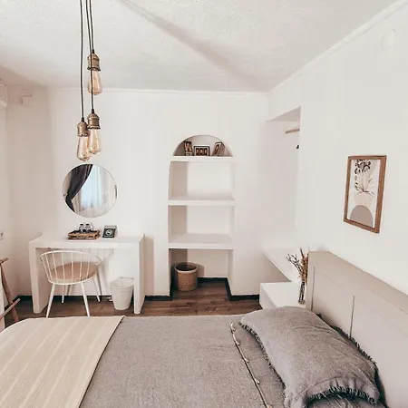 La Luna Cunda Otel *