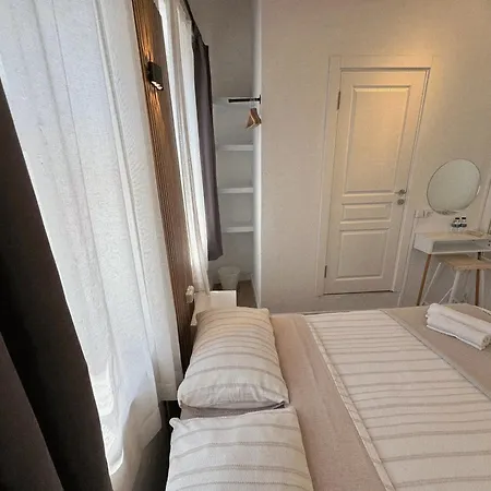 La Luna Cunda Hotel *