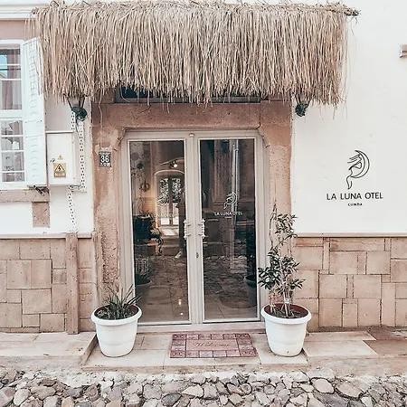 La Luna Cunda Otel