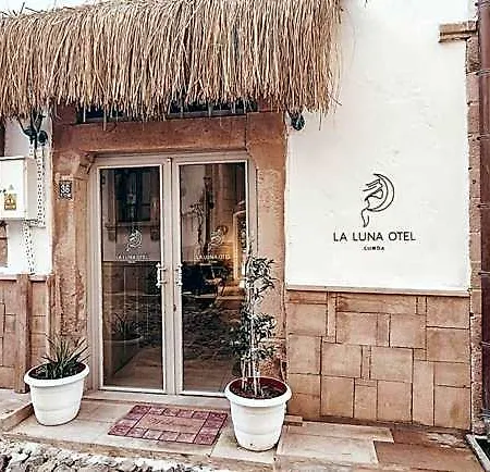 La Luna Cunda Hotel